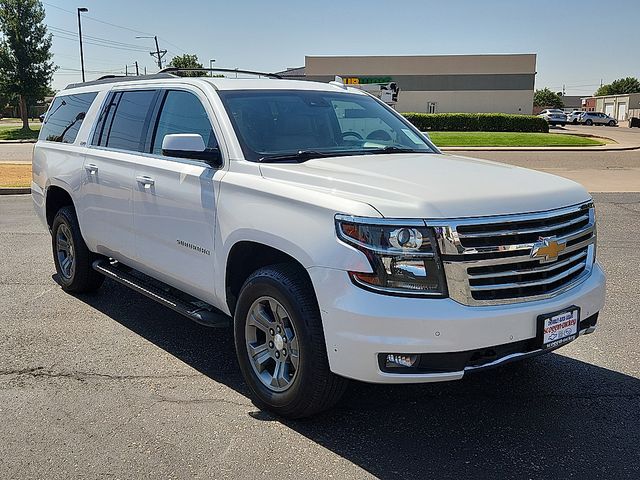 2018 Chevrolet Suburban LT - Photo 6