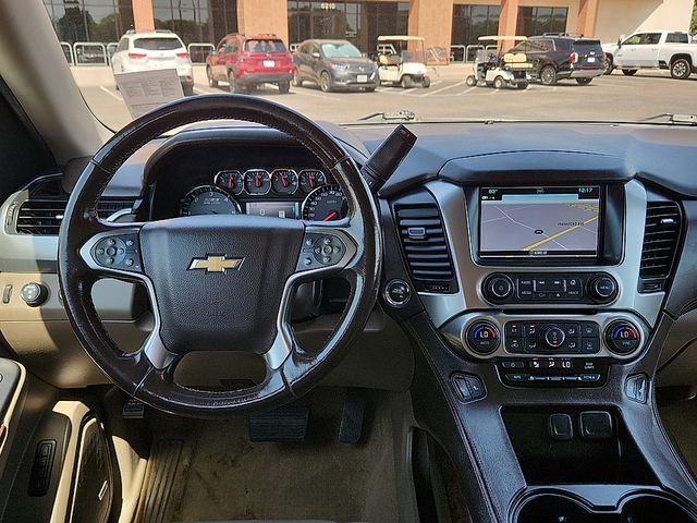 2018 Chevrolet Suburban LT - Photo 13