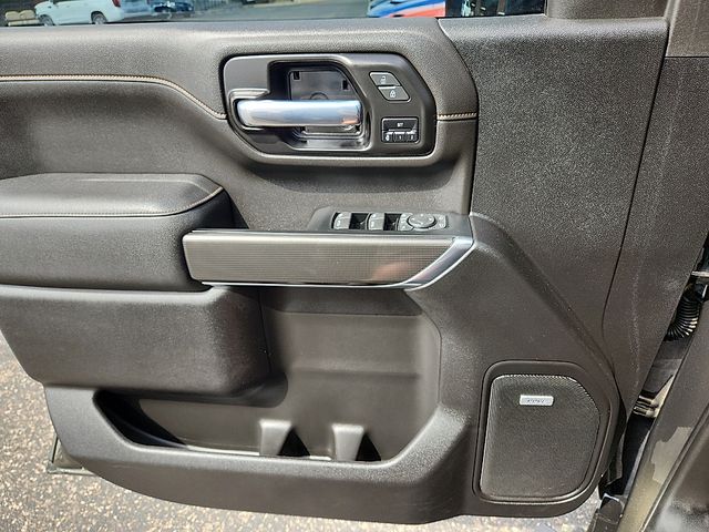 2023 GMC Sierra 2500HD AT4 - Photo 17