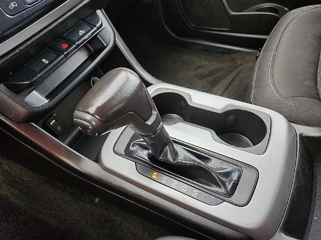 2016 Chevrolet Colorado LT - Photo 25