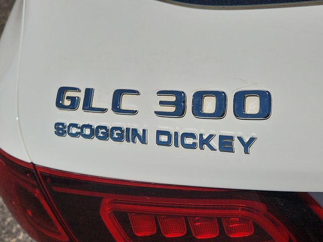 2022 Mercedes-Benz GLC GLC300 - Photo 7