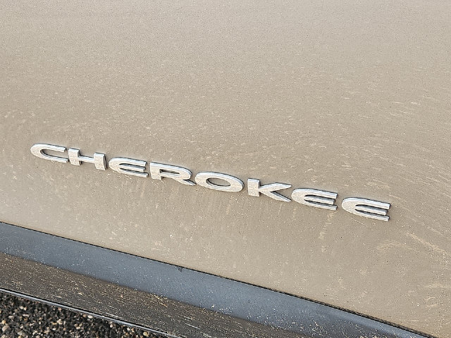 2021 Jeep Cherokee Latitude Lux - Photo 8