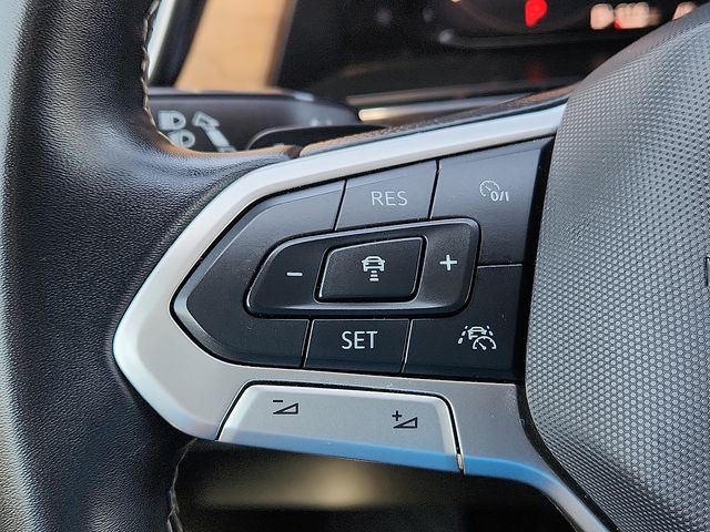 2025 Volkswagen Atlas SE w/Tech - Photo 16