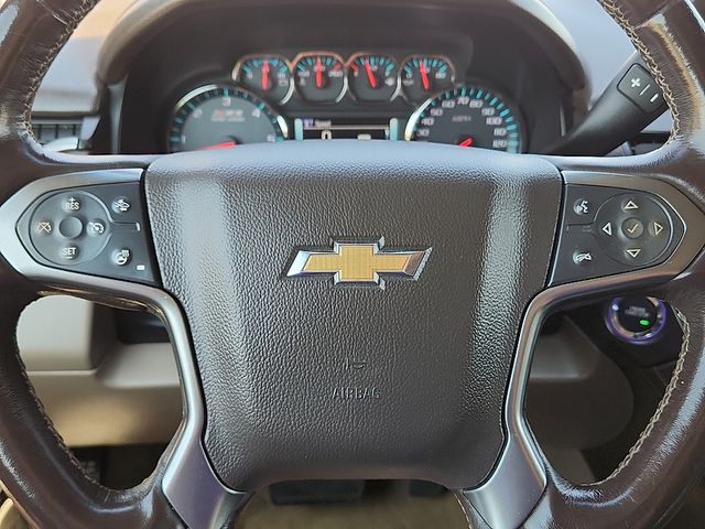 2018 Chevrolet Suburban LT - Photo 24
