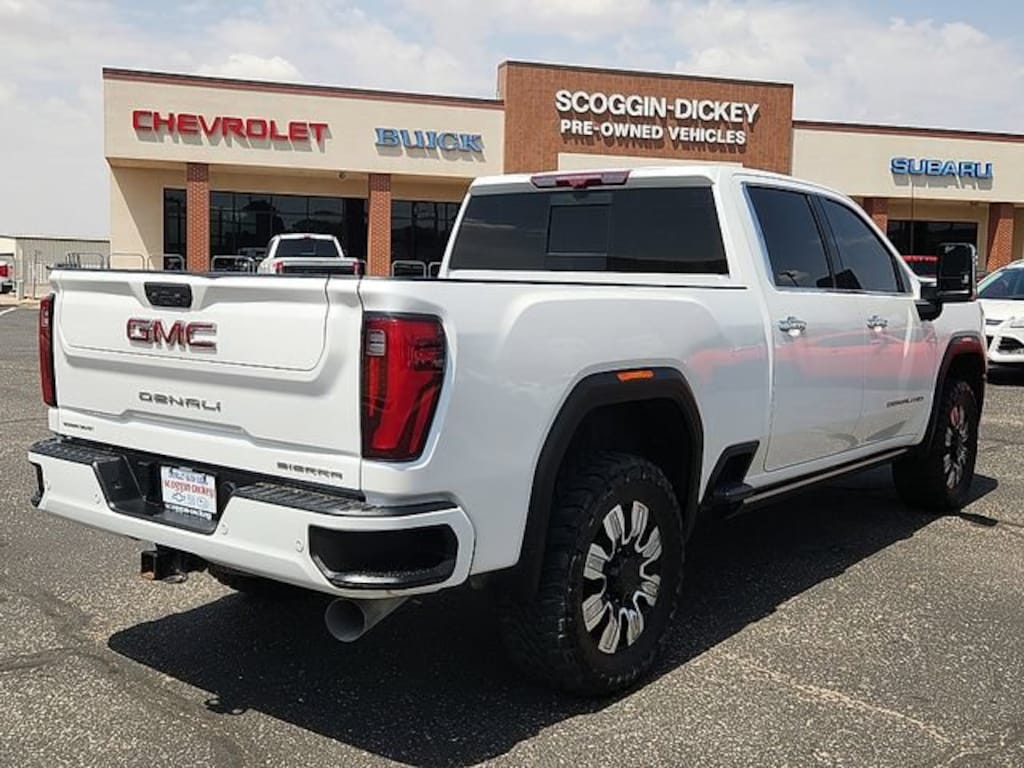 Used 2024 GMC Sierra 2500 HD Denali Truck