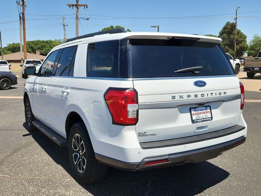 Used 2022 Ford Expedition XLT SUV