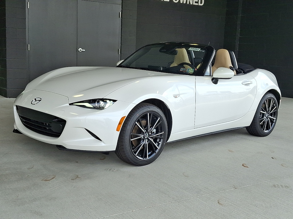 New 2026 Mazda MX-5 Miata Grand Touring Convertible