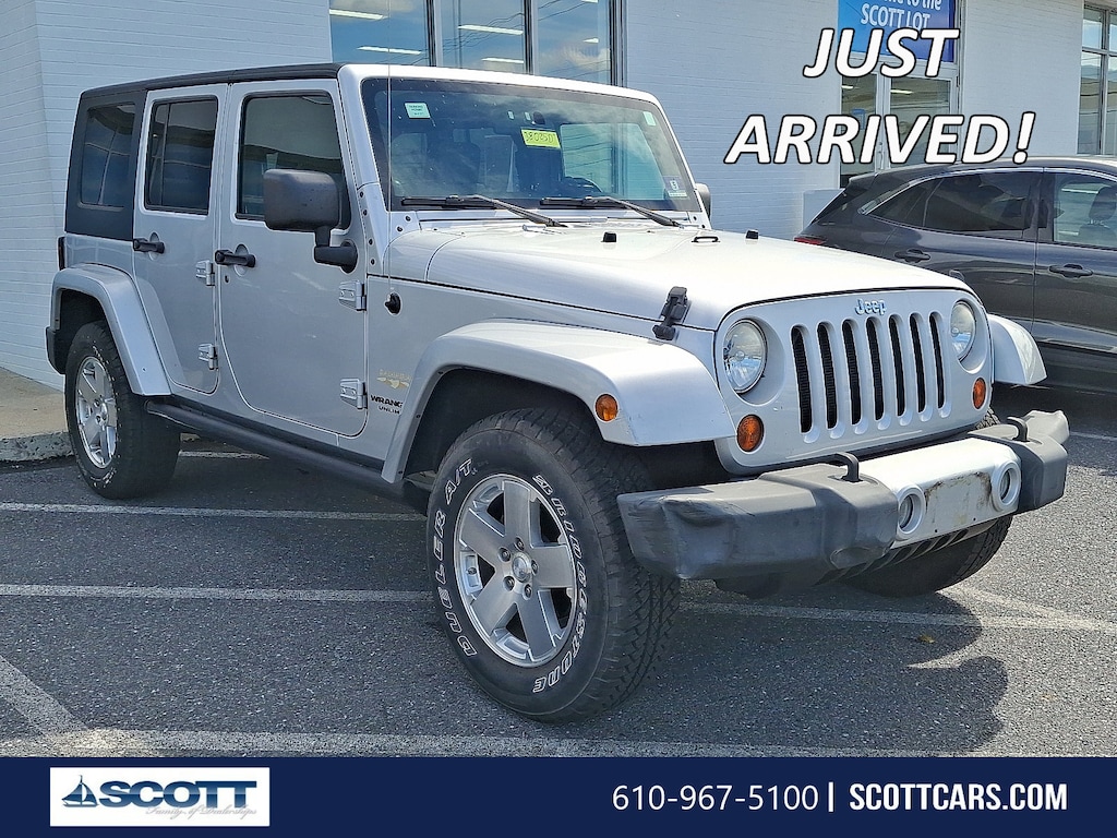 Used 2009 Jeep Wrangler Unlimited Sahara SUV