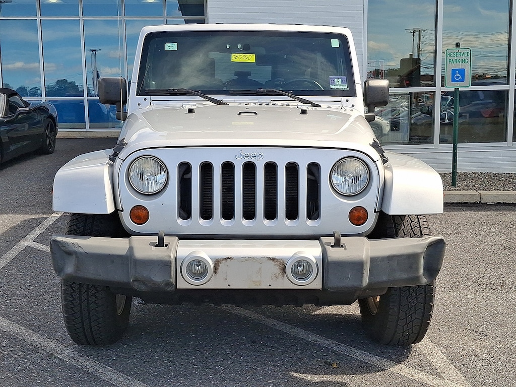 Used 2009 Jeep Wrangler Unlimited Sahara SUV