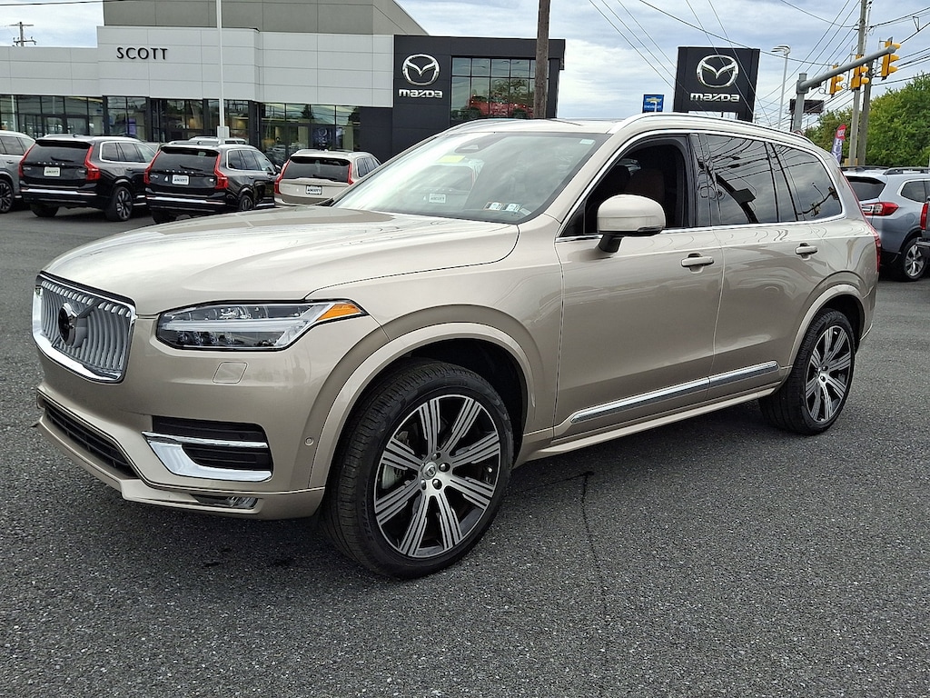 Certified 2025 Volvo XC90 B6 Ultra 7-Seater SUV