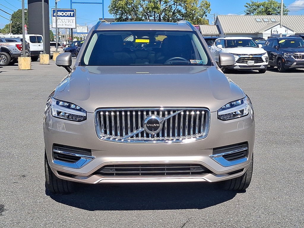 Certified 2024 Volvo XC90 Recharge Plug-In Hybrid Ultimate Bright Theme T8 eAWD PHEV Ultimate Bright Theme 7P