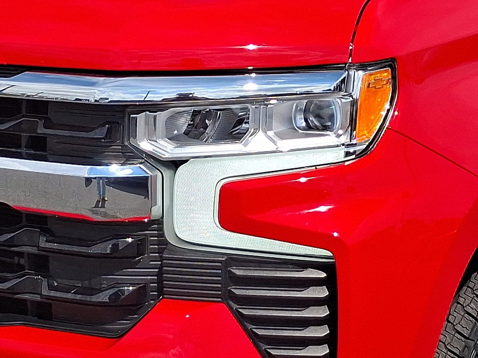 2023 Chevrolet Silverado 1500 LT - Photo 9