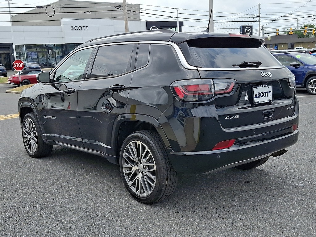 Used 2022 Jeep Compass Limited SUV