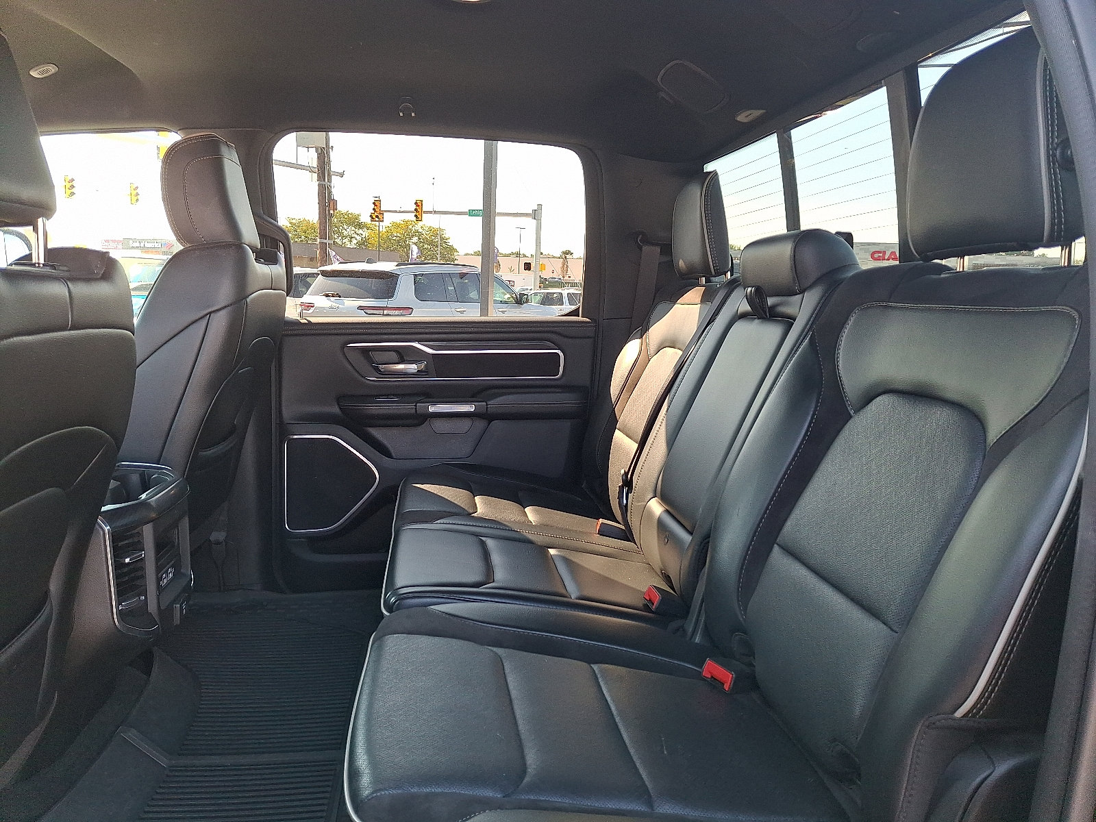2023 RAM Ram 1500 Pickup Laramie - Photo 10