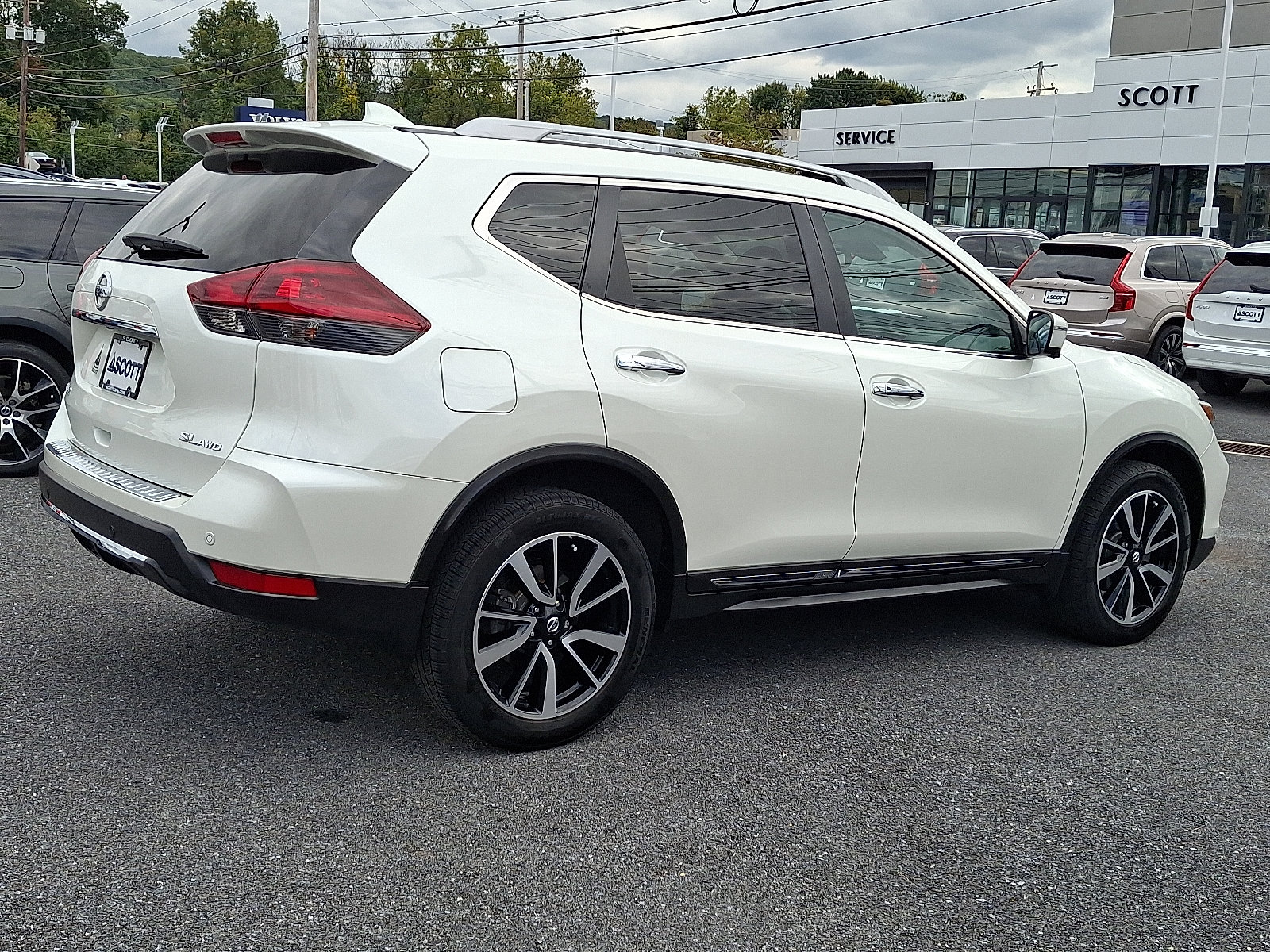 2020 Nissan Rogue SL - Photo 6