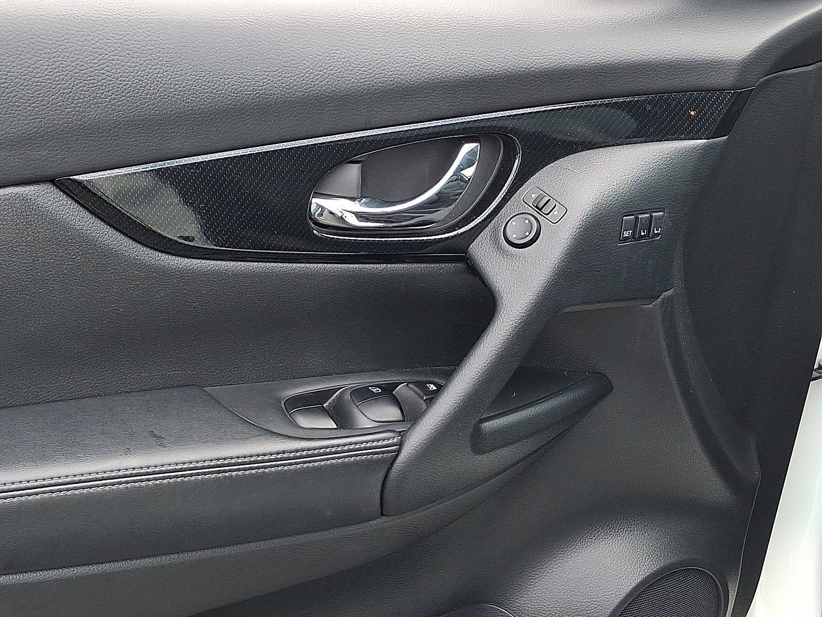 2020 Nissan Rogue SL - Photo 13