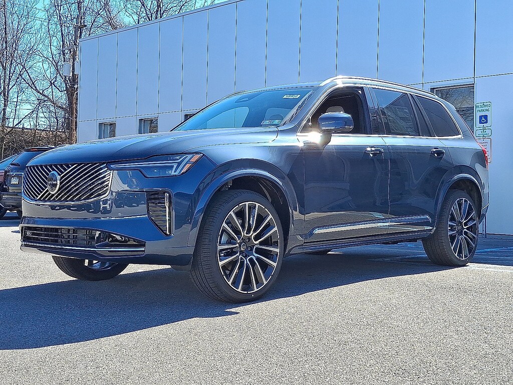 New 2026 Volvo XC90 B6 Plus 7-Seater SUV