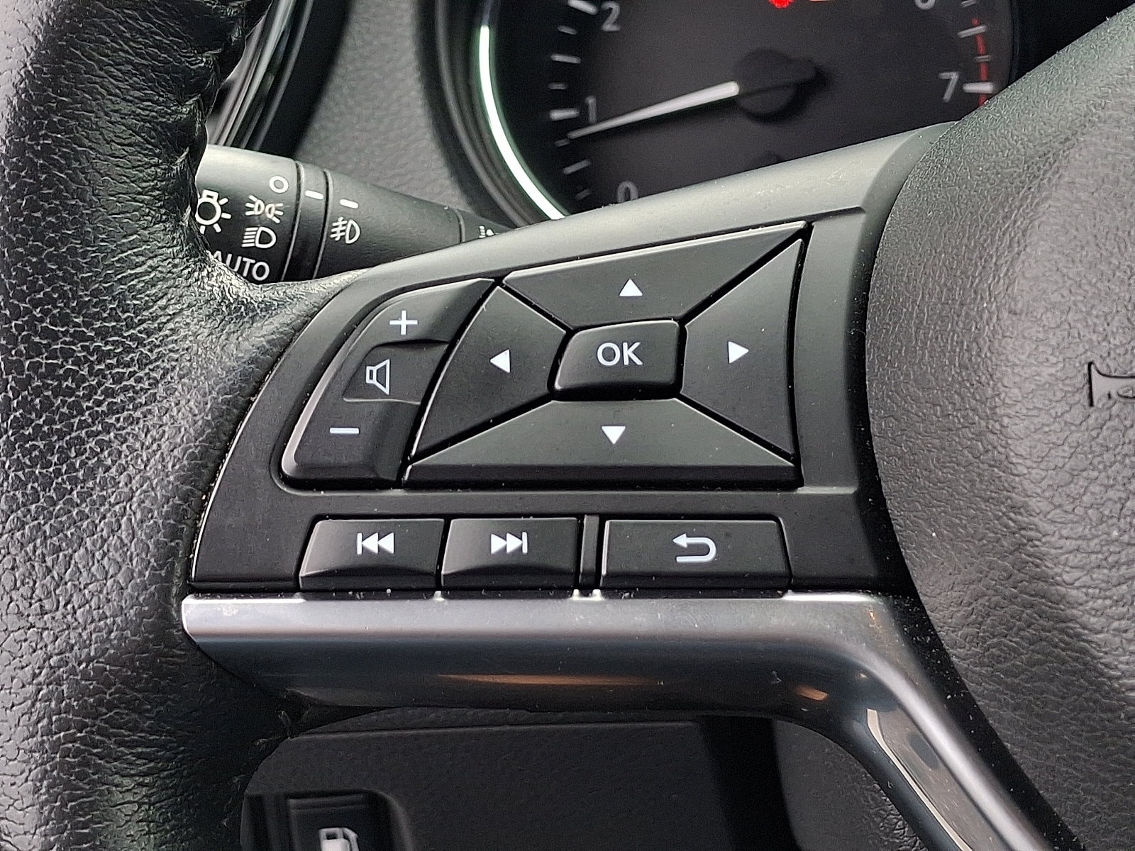 2020 Nissan Rogue SL - Photo 16