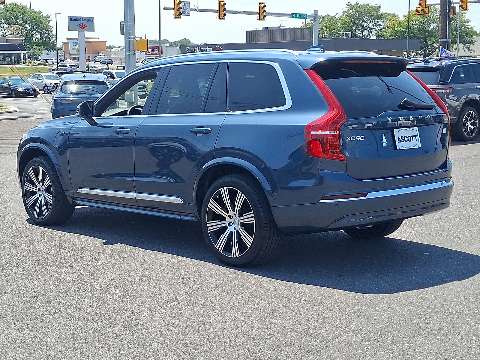 Certified 2024 Volvo XC90 Recharge Plug-In Hybrid Ultimate Bright Theme T8 eAWD PHEV Ultimate Bright Theme 7P