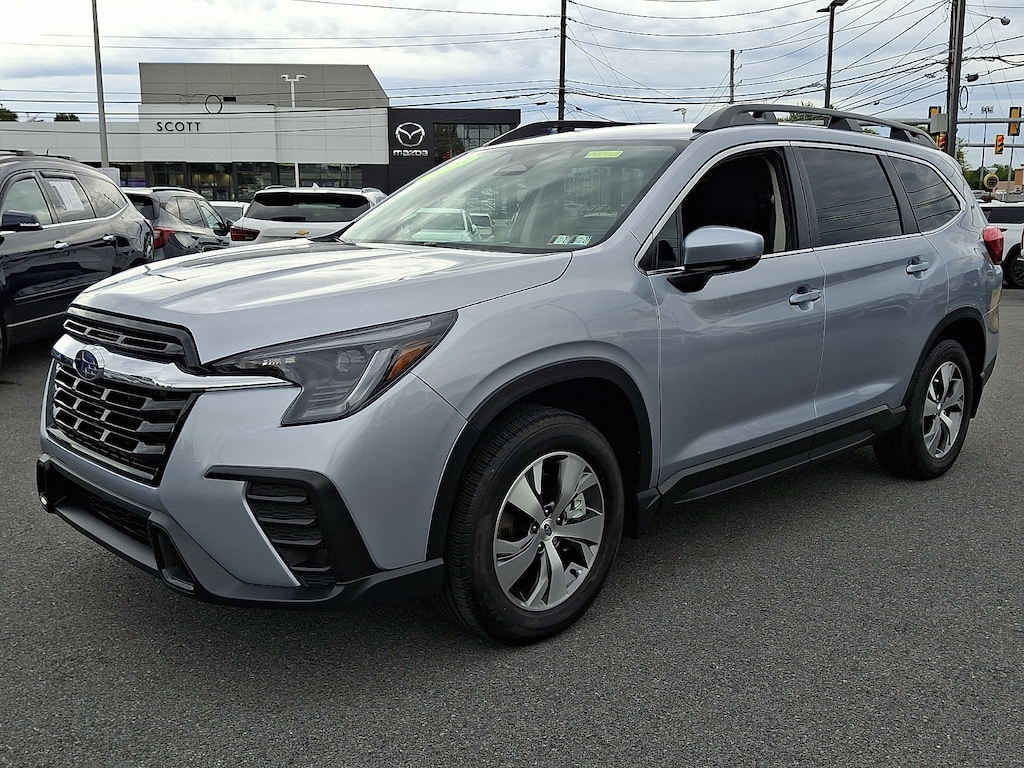 Used 2025 Subaru Ascent Premium 7-Passenger SUV