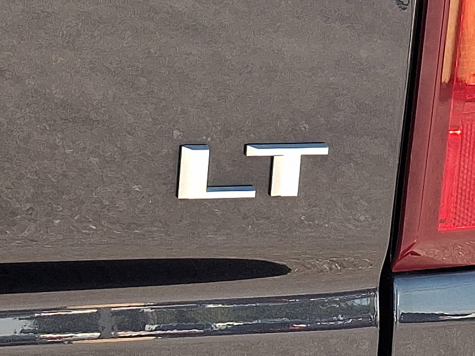 2022 Chevrolet Silverado 1500 LT - Photo 28