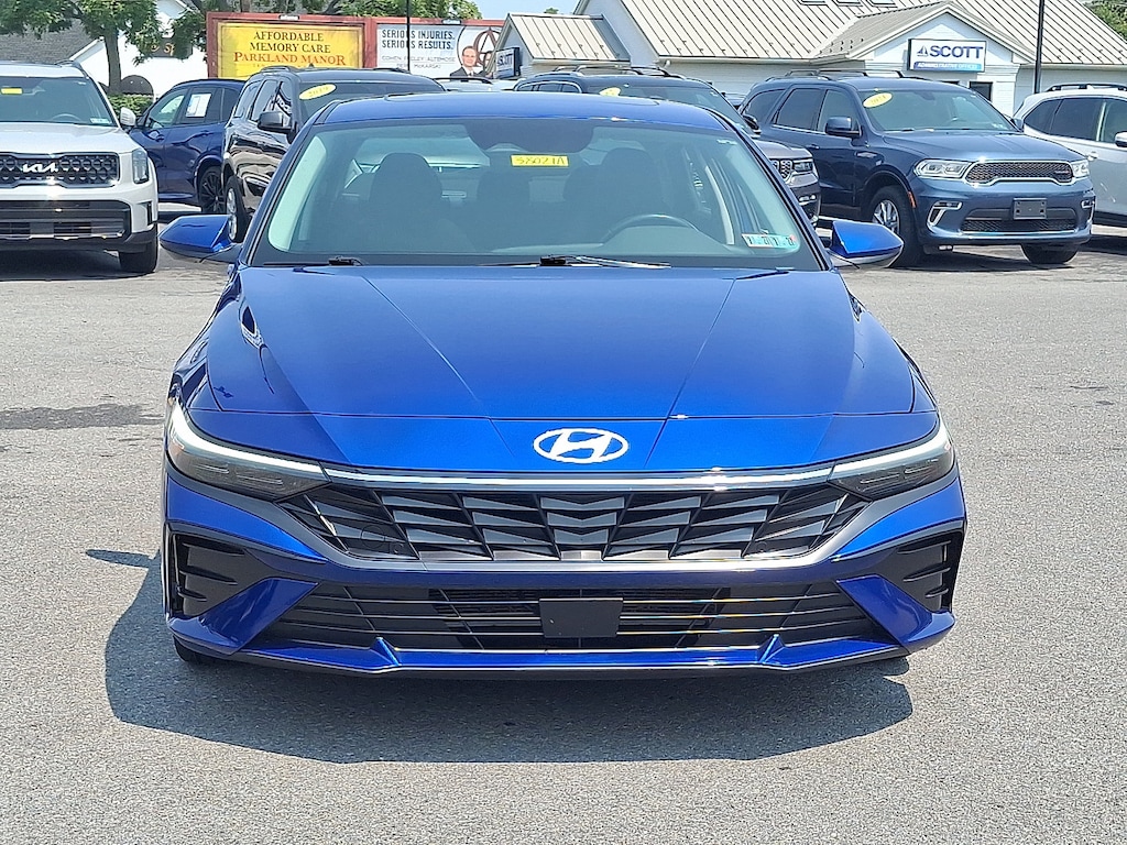 Used 2024 Hyundai Elantra SEL Sedan