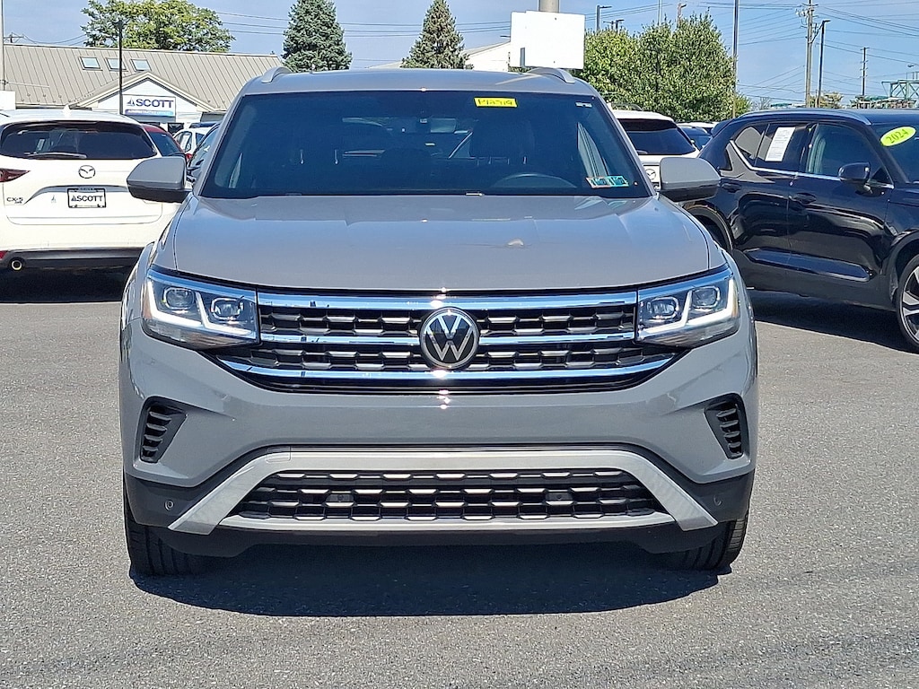 Used 2022 Volkswagen Atlas Cross Sport 3.6L V6 SE w/Technology SUV