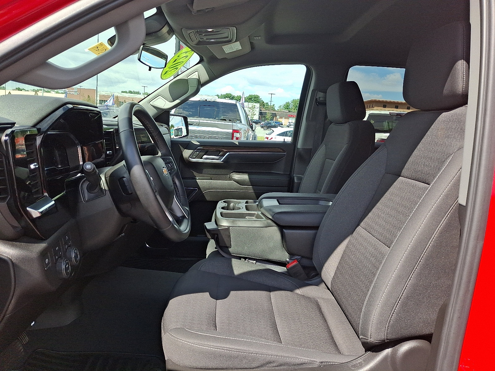 2023 Chevrolet Silverado 1500 LT - Photo 14