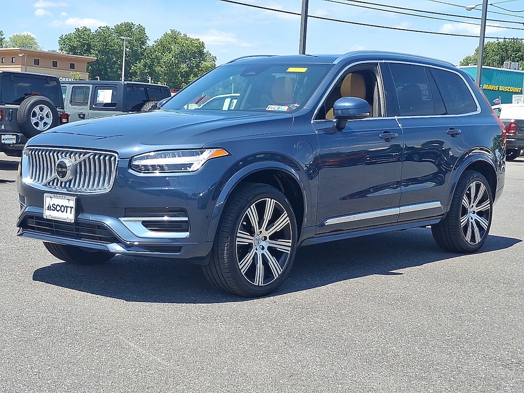 Certified 2024 Volvo XC90 Recharge Plug-In Hybrid Ultimate Bright Theme T8 eAWD PHEV Ultimate Bright Theme 7P