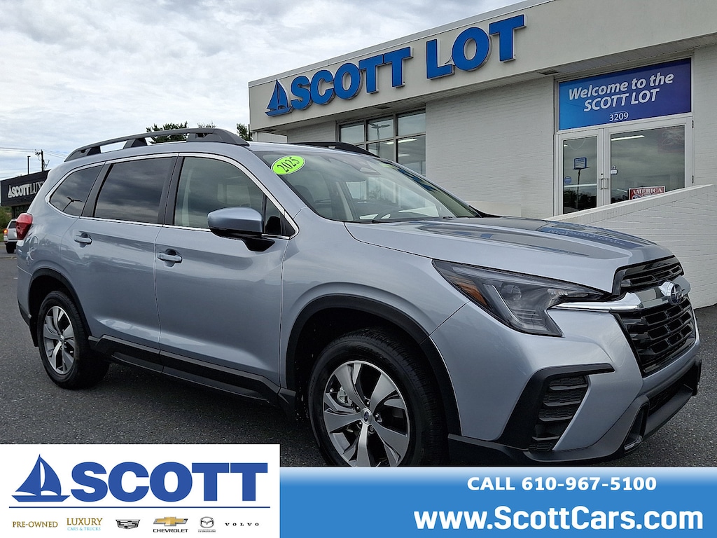 Used 2025 Subaru Ascent Premium 7-Passenger SUV