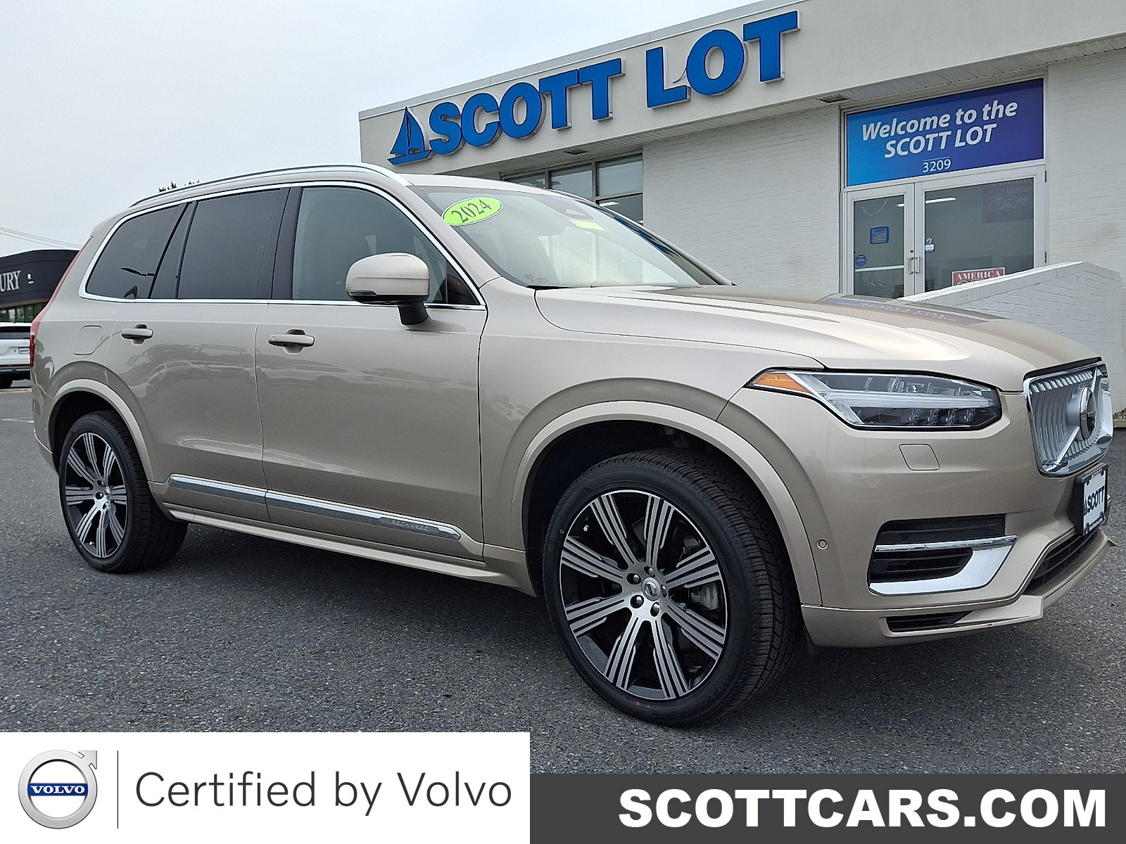  Volvo XC90 plug-in hybrid