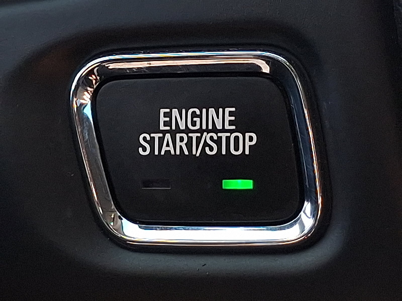 2023 GMC Acadia SLE - Photo 18