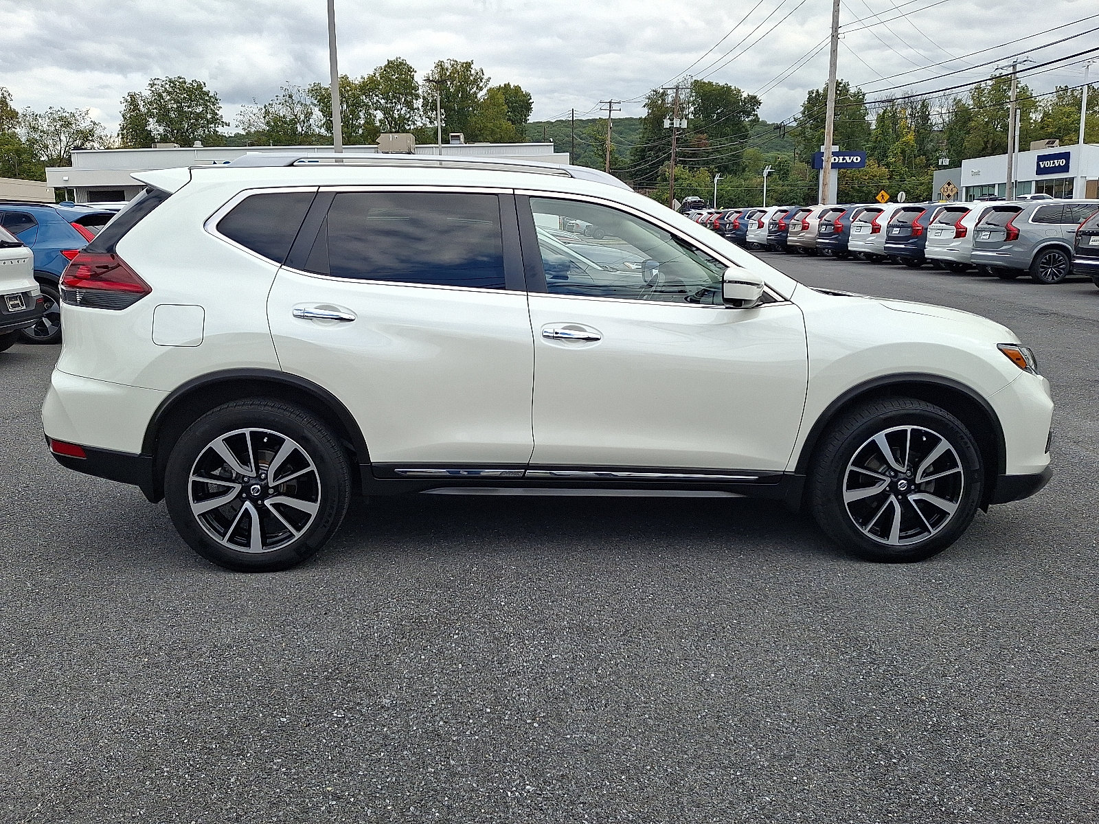 2020 Nissan Rogue SL - Photo 7