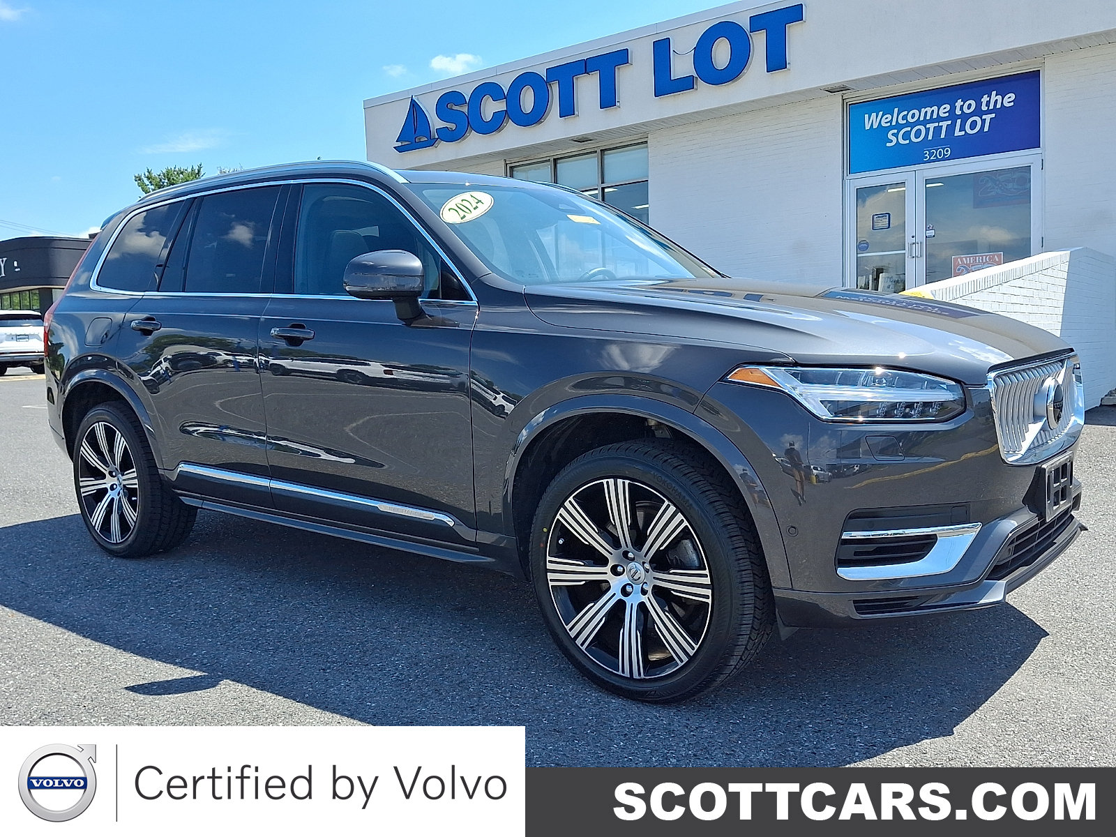  Volvo XC90 Recharge Plug-In Hybrid
