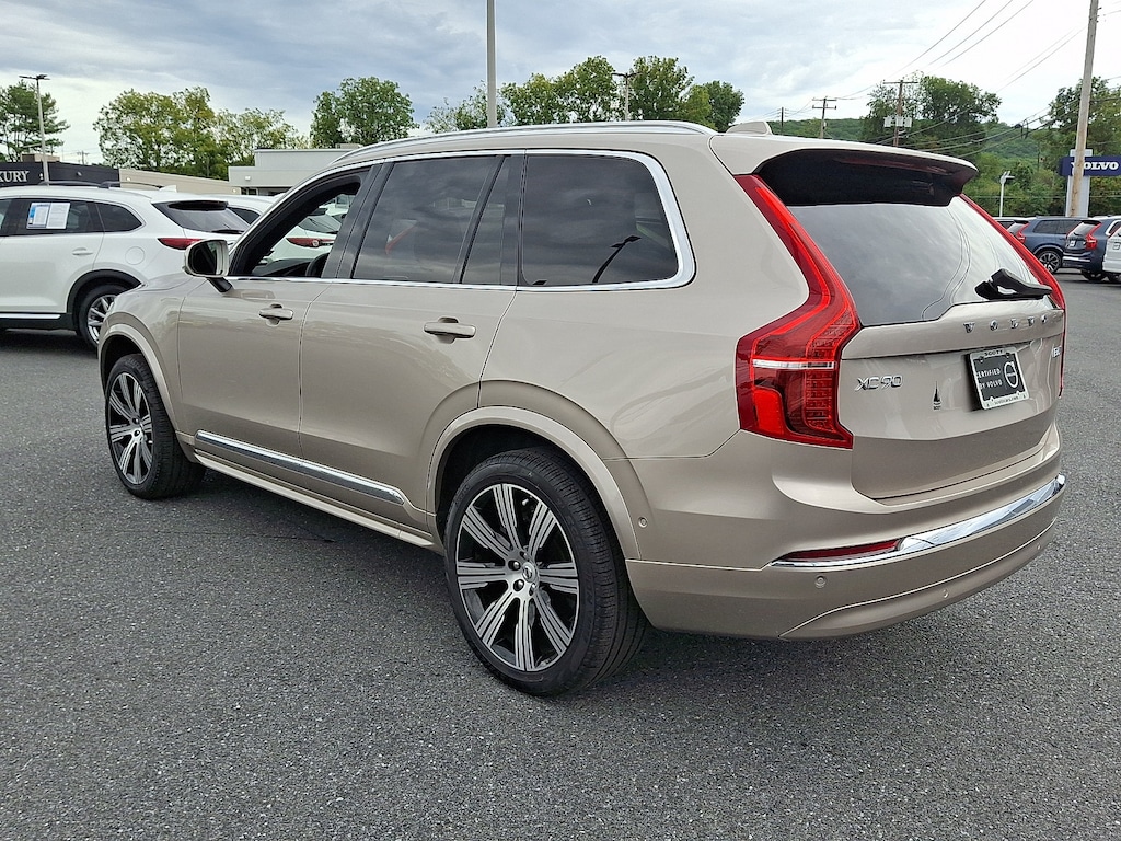 Certified 2025 Volvo XC90 B6 Ultra 7-Seater SUV