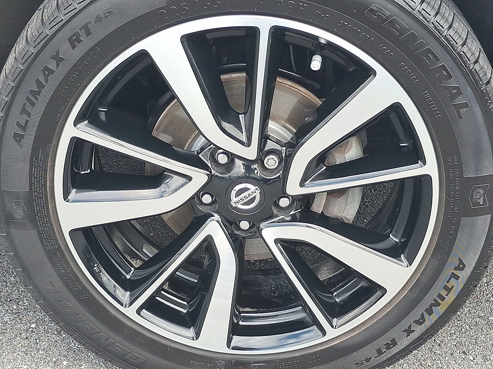 2020 Nissan Rogue SL - Photo 8