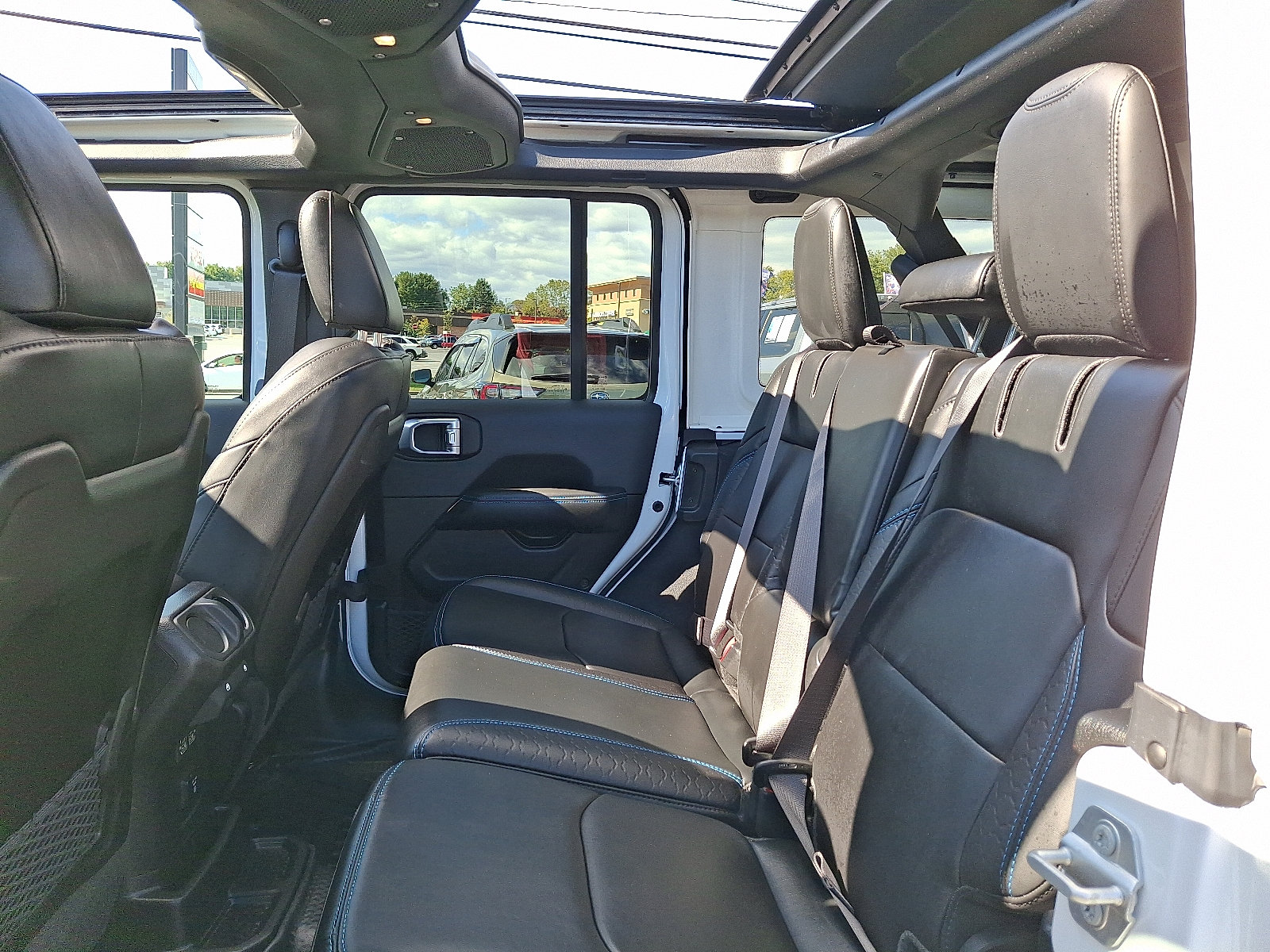 2024 Jeep Wrangler 4xe High Altitude 4XE - Photo 10