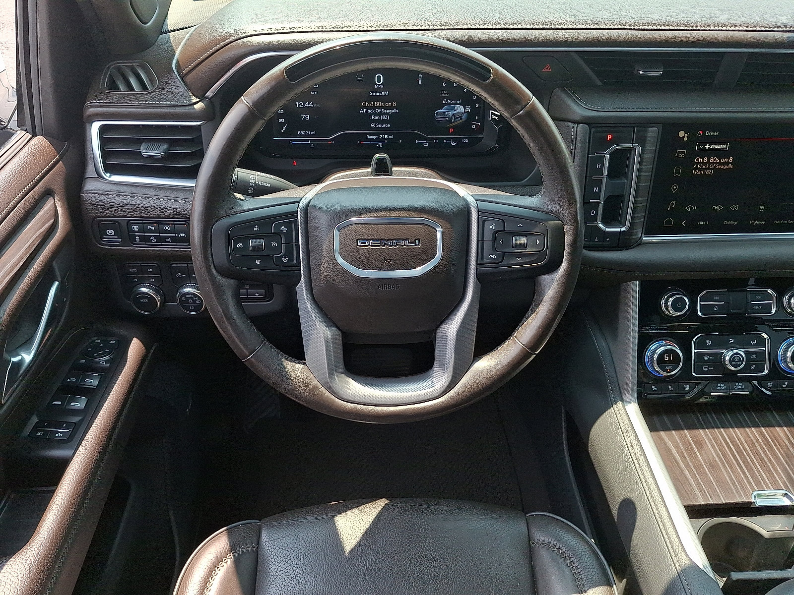 2024 GMC Yukon XL Denali - Photo 13