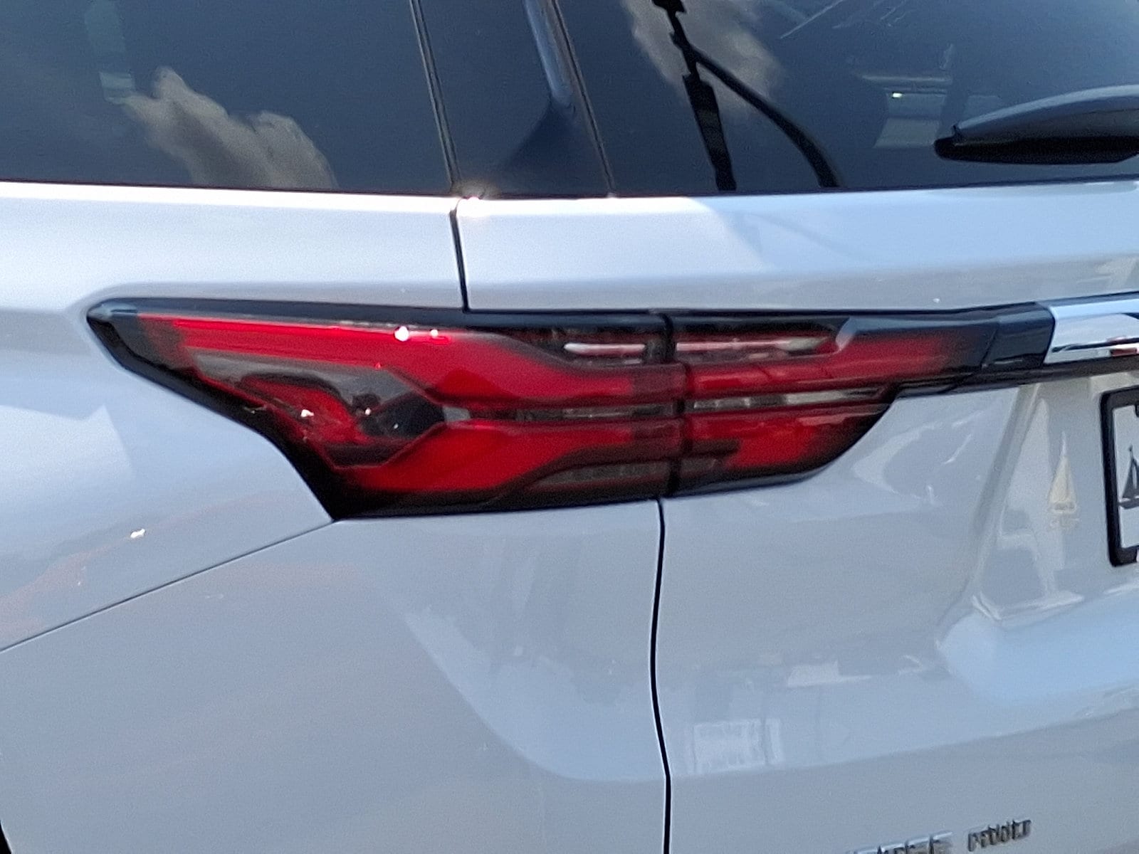 2023 Chevrolet Traverse 1LT - Photo 10