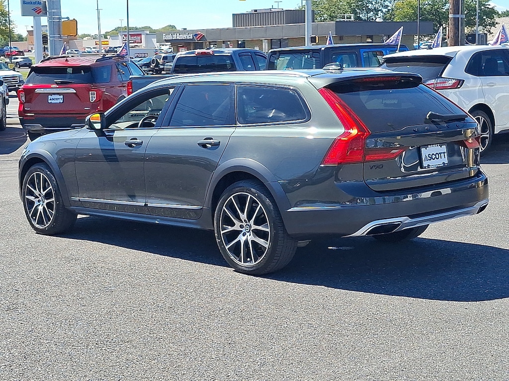 Used 2020 Volvo V90 Cross Country T6 AWD T6 AWD