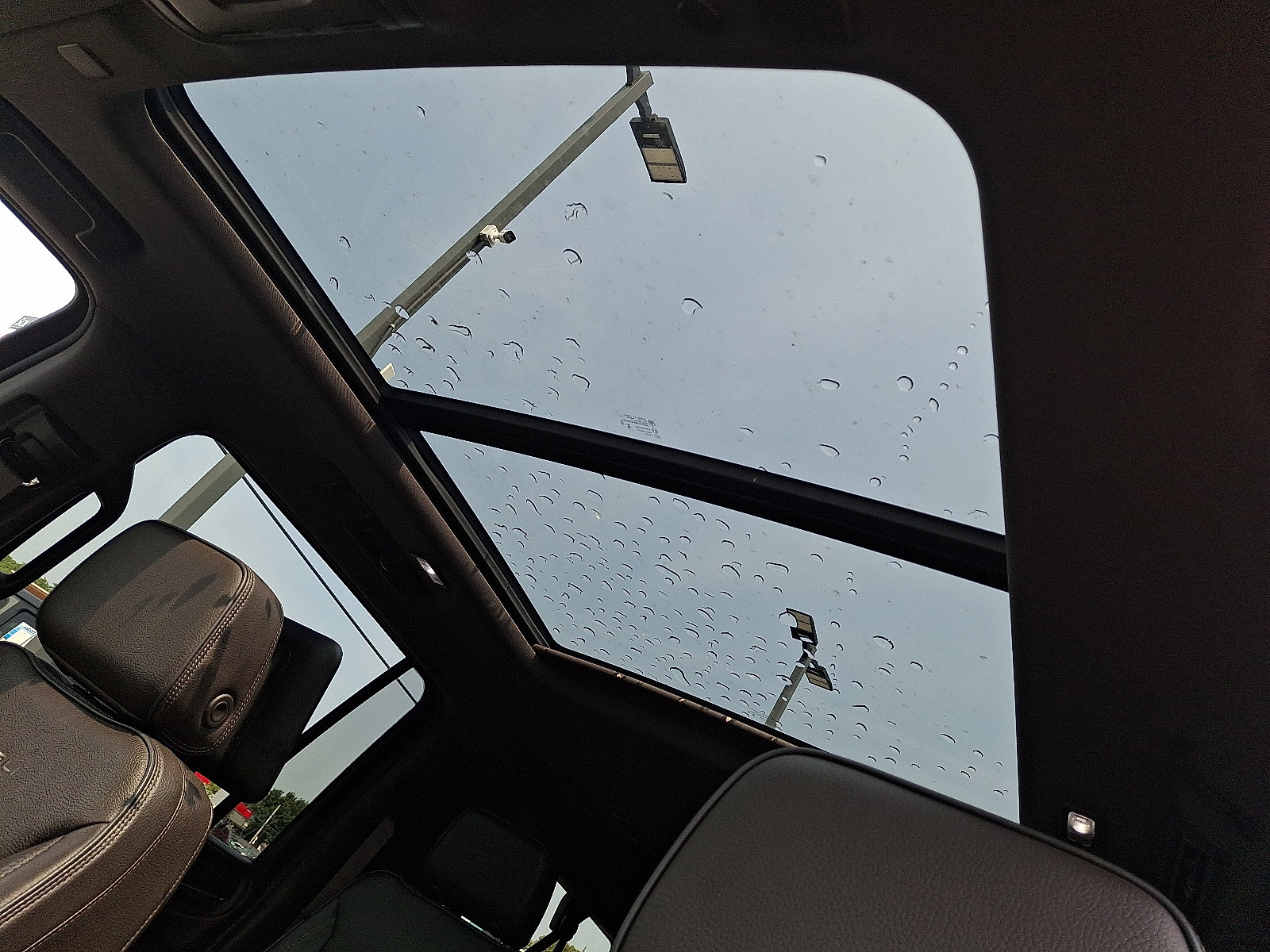 2024 GMC Yukon XL Denali - Photo 16