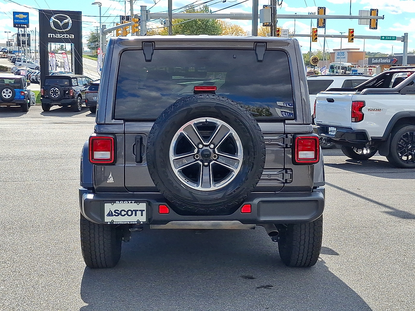 Used 2021 Jeep Wrangler Unlimited Sahara SUV