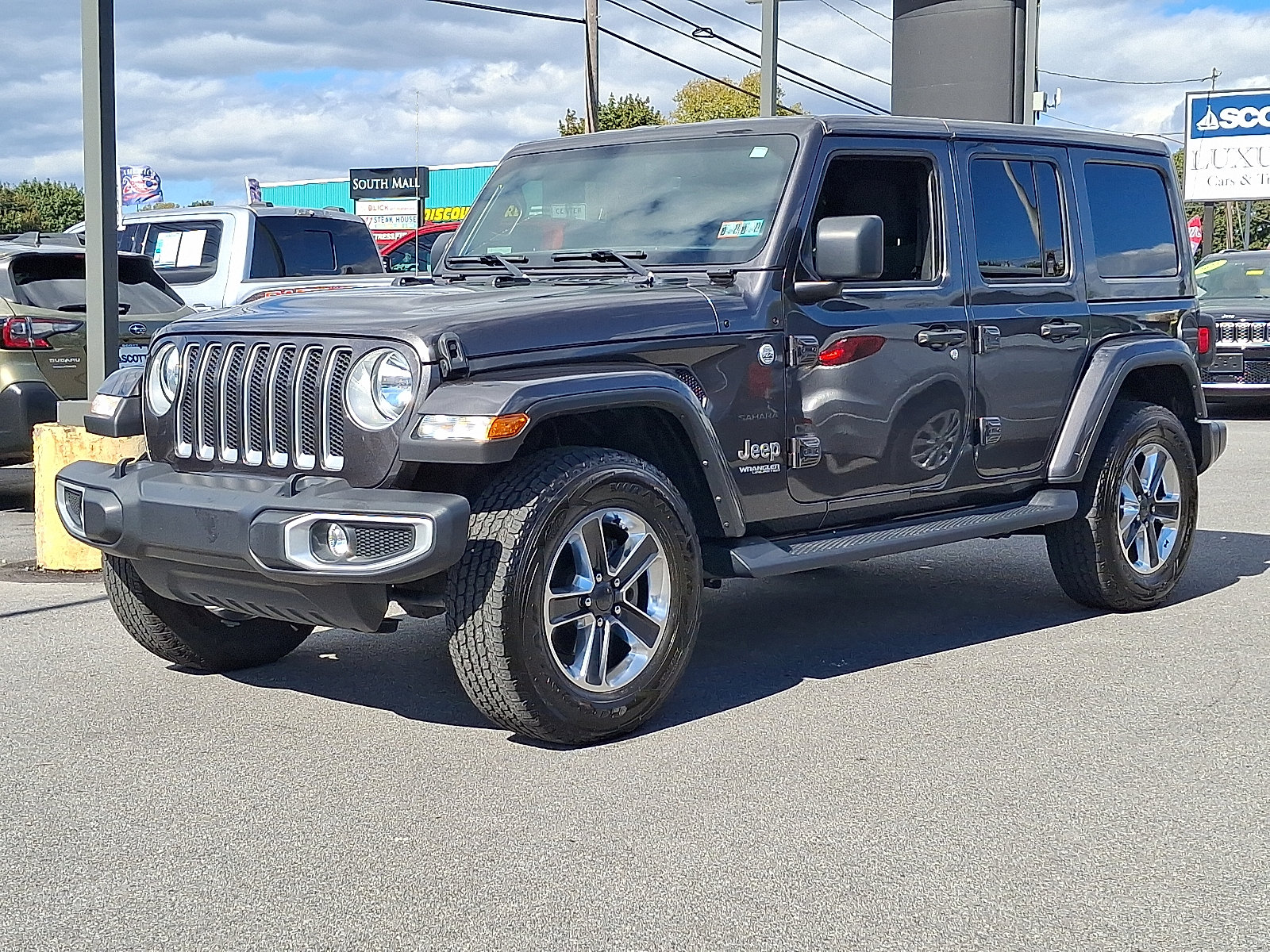 Used 2021 Jeep Wrangler Unlimited Sahara SUV