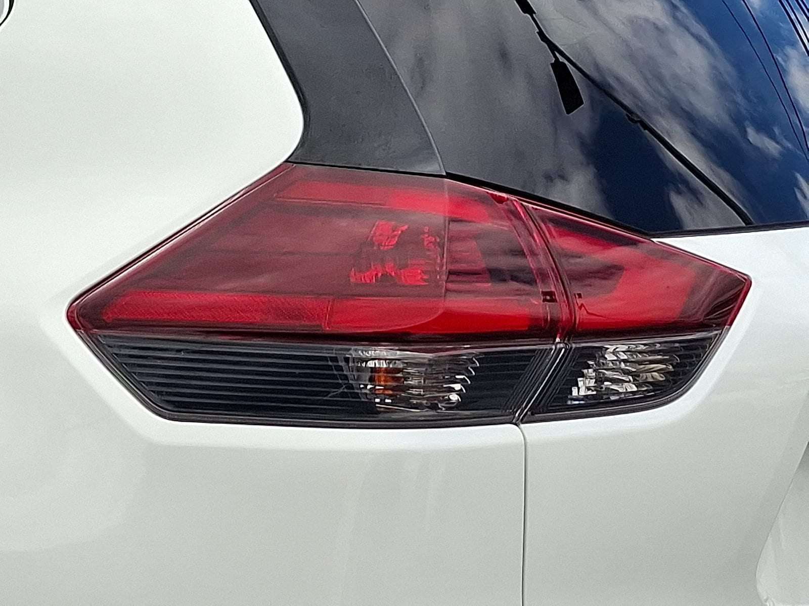 2020 Nissan Rogue SL - Photo 10