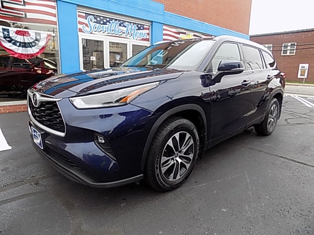2021 Toyota Highlander XLE