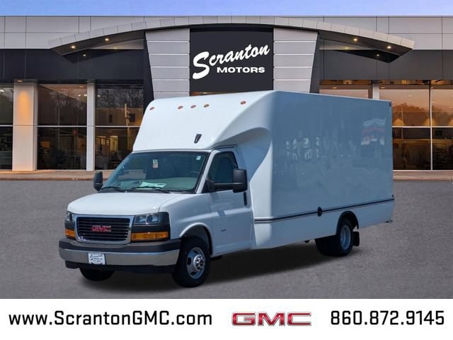 2026 GMC Savana Cutaway