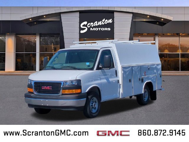 2026 GMC Savana Cutaway