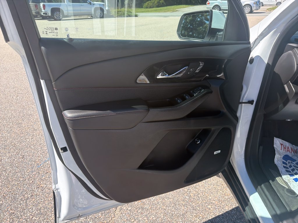 2023 Chevrolet Traverse RS - Photo 10