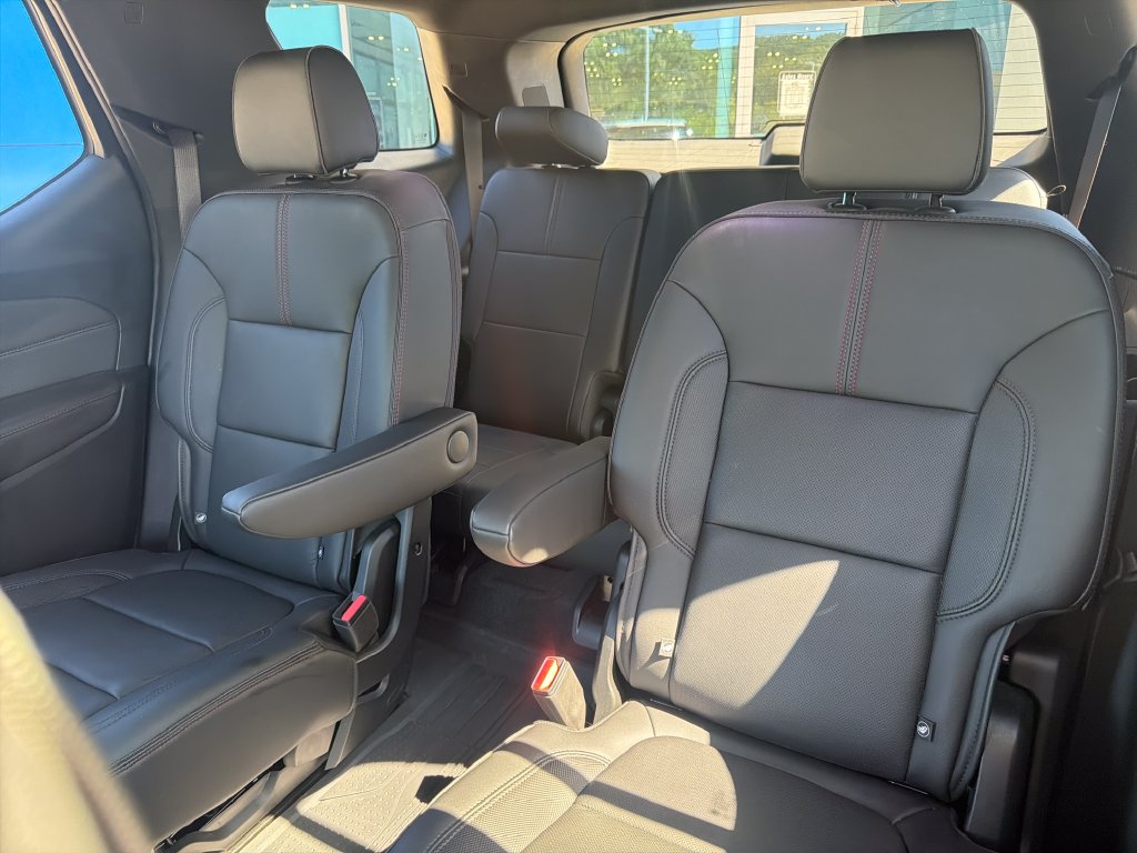 2023 Chevrolet Traverse RS - Photo 24