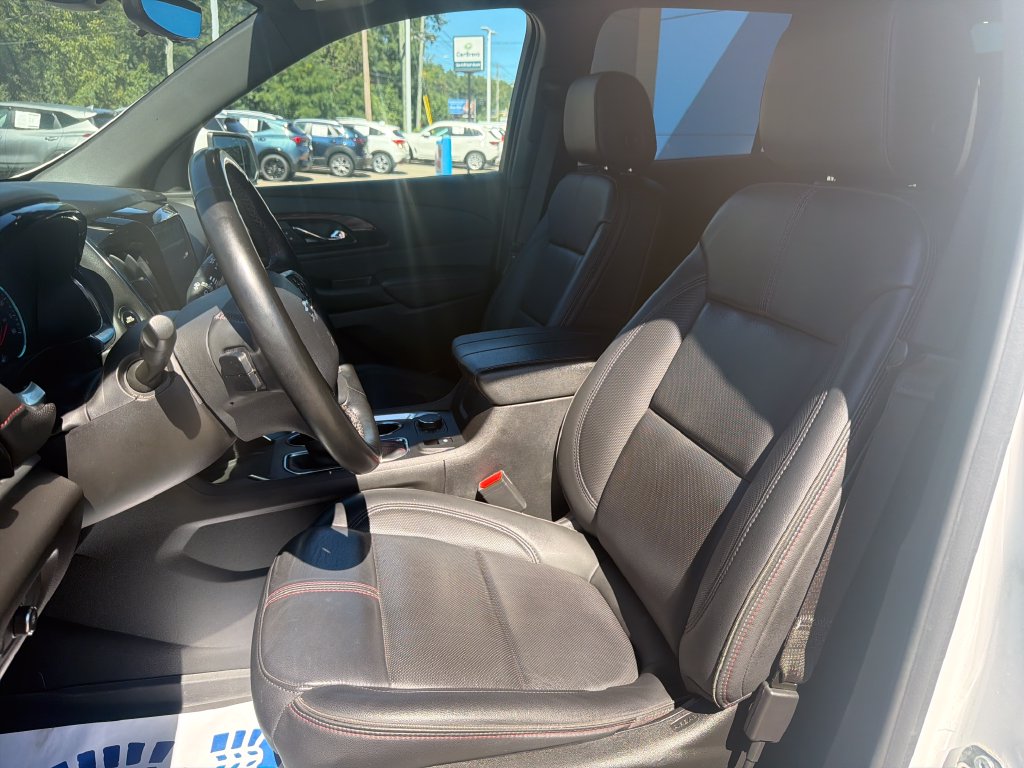 2023 Chevrolet Traverse RS - Photo 9